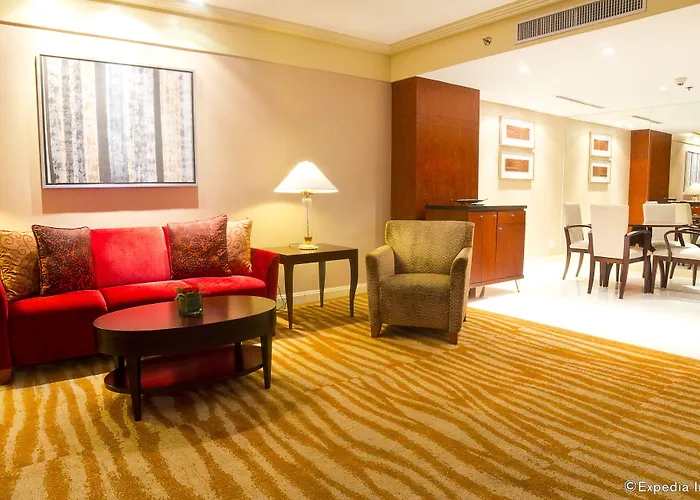 Hotel New Coast 5*