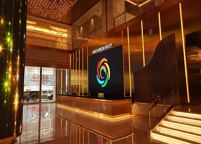 New Coast Hotel 5*
