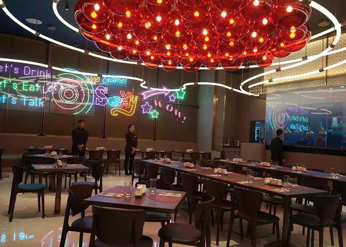 Hotel New Coast Manila
