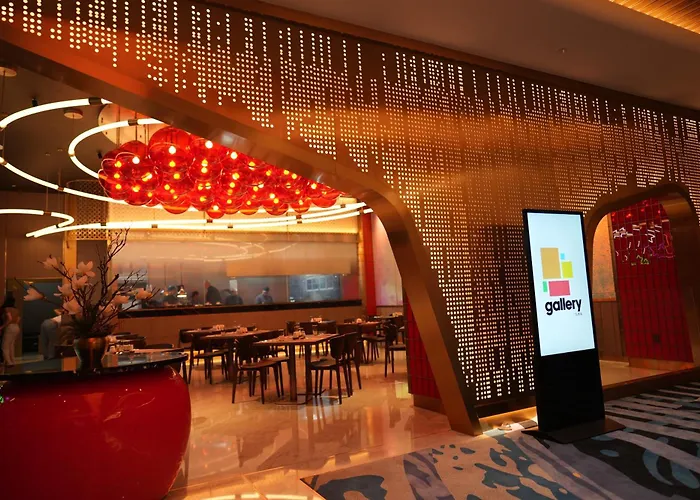New Coast Hotel