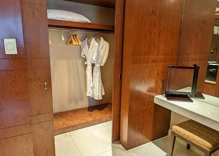 New Coast 5* Manila