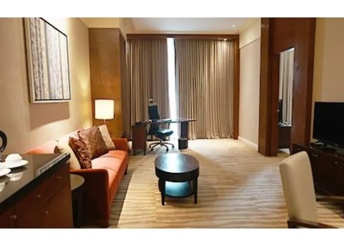 New Coast Hotel