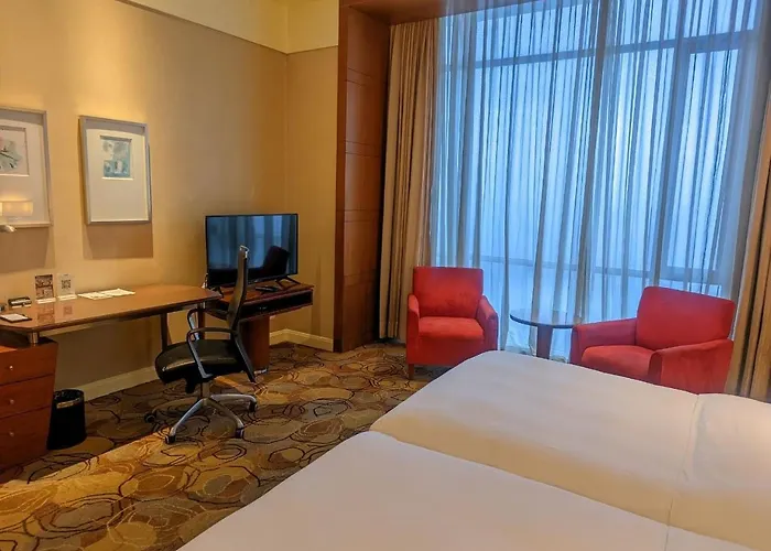 New Coast Hotel 5*