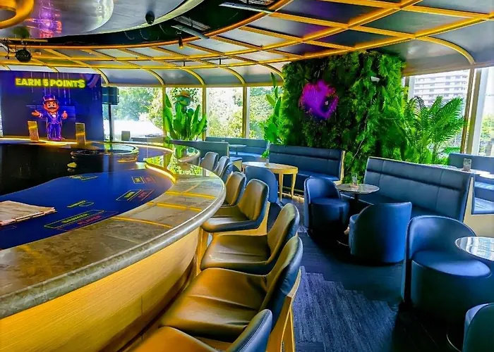 Hotel New Coast 5*
